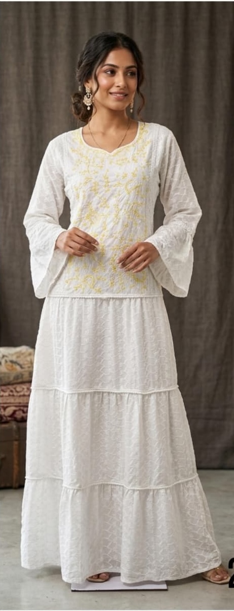 Chikankari Tiered Jalabiya